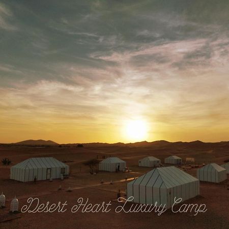 Desert Heart Luxury Camp เมอร์ซูกา ภายนอก รูปภาพ