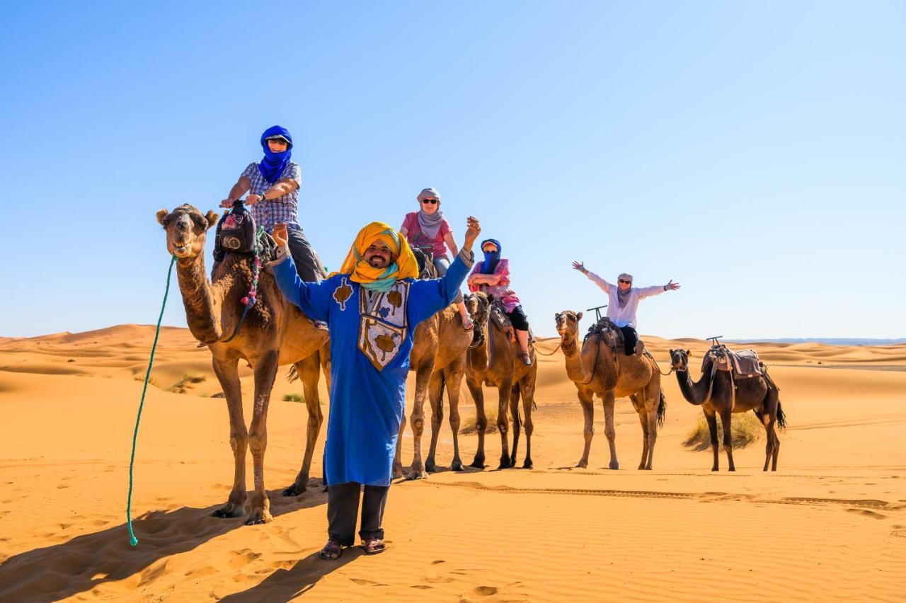 Desert Heart Luxury Camp เมอร์ซูกา ภายนอก รูปภาพ